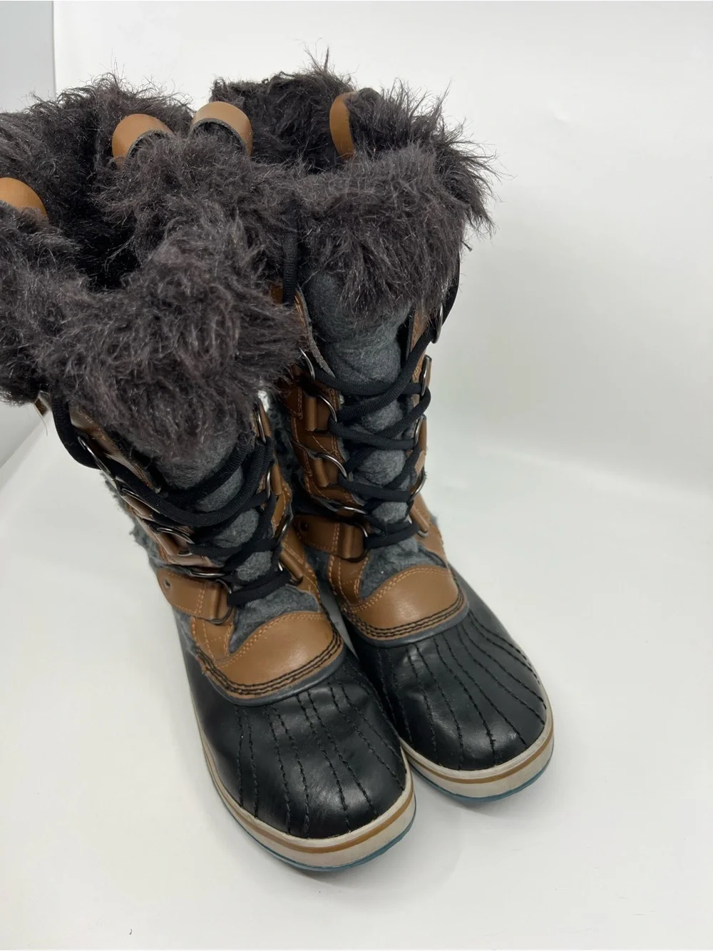 Sorel Tofino Winter Boots Women’s  size 8